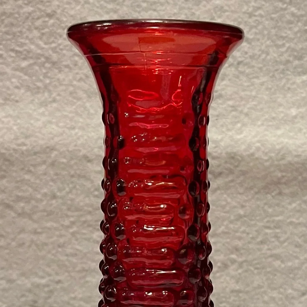 Vintage E. O. Brody Red Hobnail Bud Vase - Picture 10 of 12